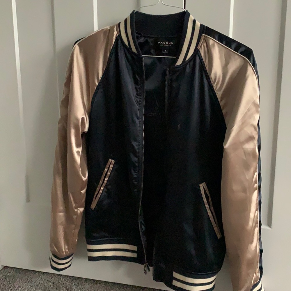 Bomber jacket in gold/navy with eagle embroidery